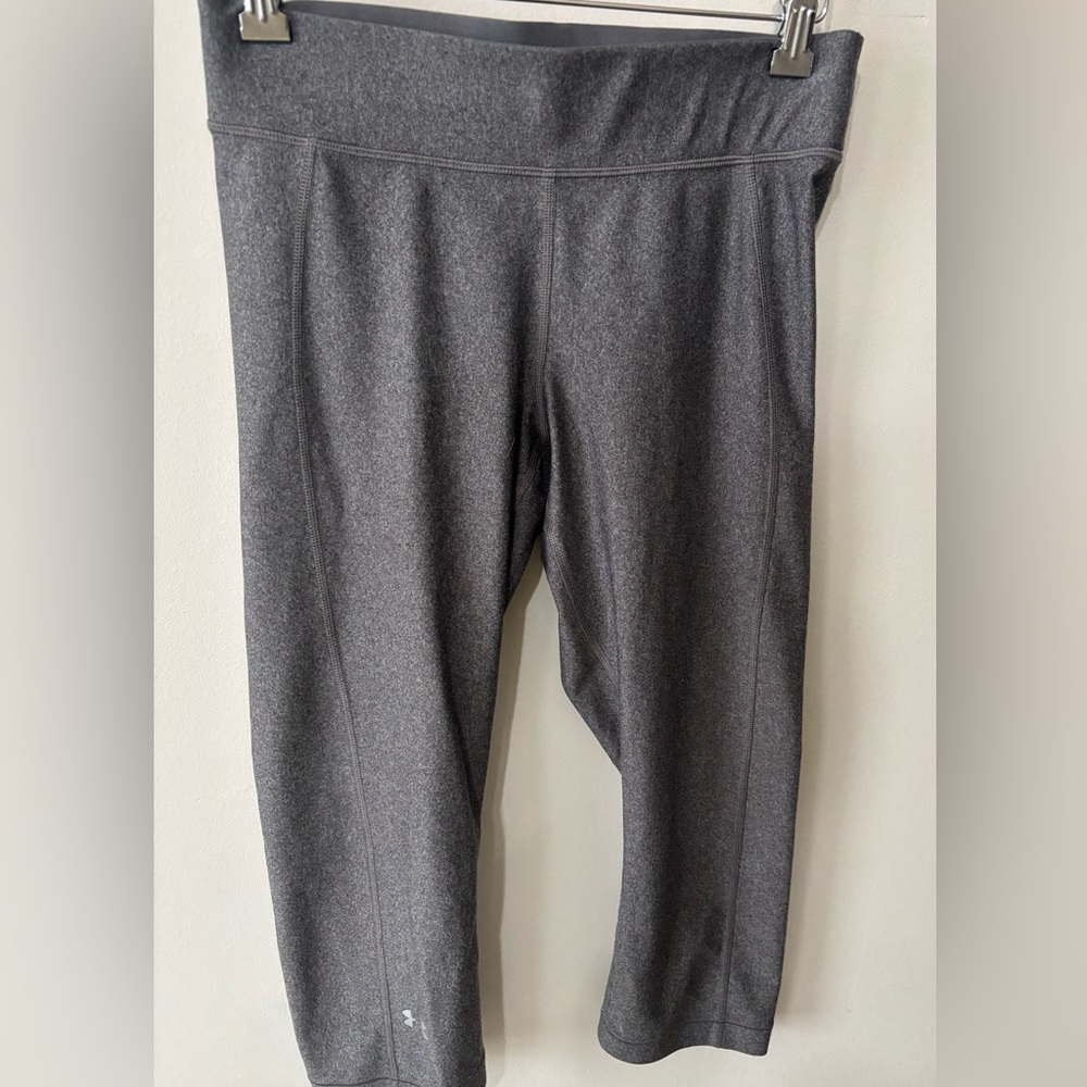 Under Armor yoga Pants